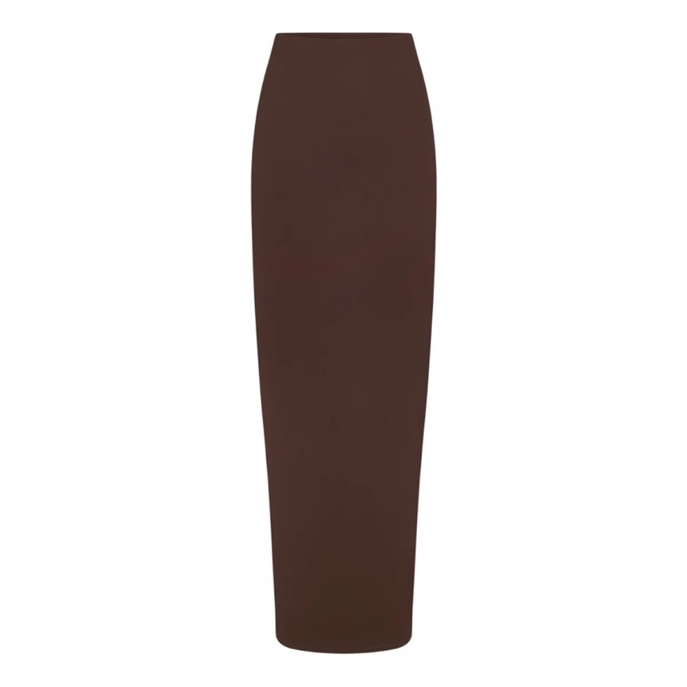 SKIMS Fits Everybody Long Skirt in Cocoa